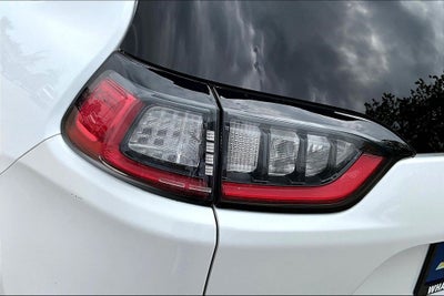 2022 Jeep Cherokee Latitude Lux