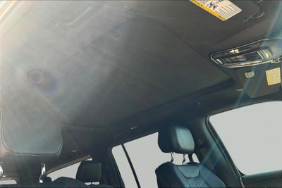2023 Jeep Wagoneer Base