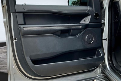 2023 Ford Expedition XLT