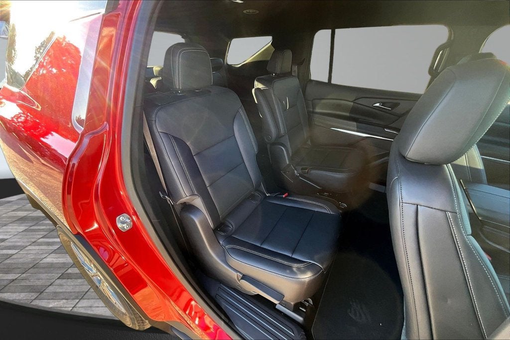 2027 Chevrolet Traverse LT 1LT
