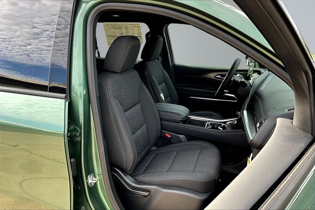 2027 Chevrolet Traverse LT 1LT