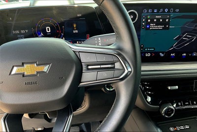 2025 Chevrolet Suburban LT
