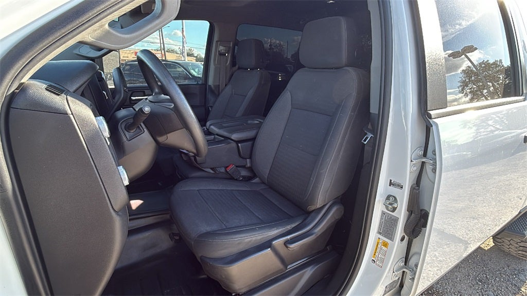 2024 GMC Sierra 2500HD Pro