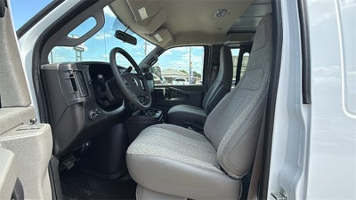 2025 GMC Savana 2500 Work Van