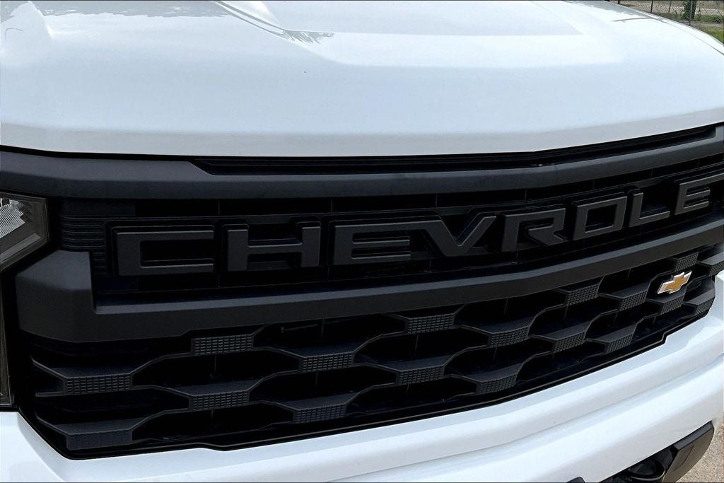 2025 Chevrolet Silverado 1500 Custom