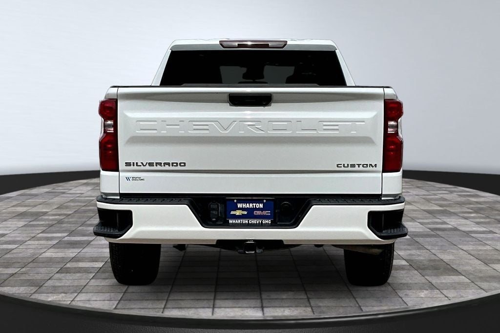 2025 Chevrolet Silverado 1500 Custom