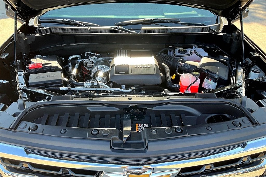2026 Chevrolet Silverado 1500 LT LT1