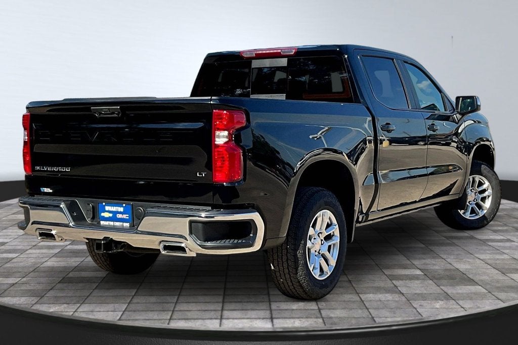 2026 Chevrolet Silverado 1500 LT LT1