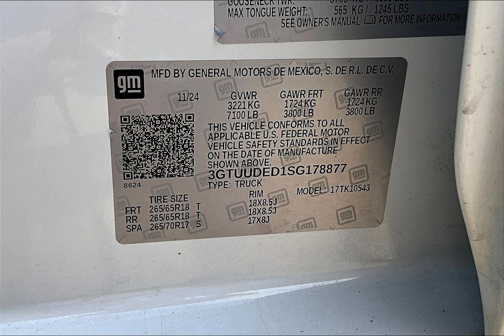 2025 GMC Sierra 1500 SLT