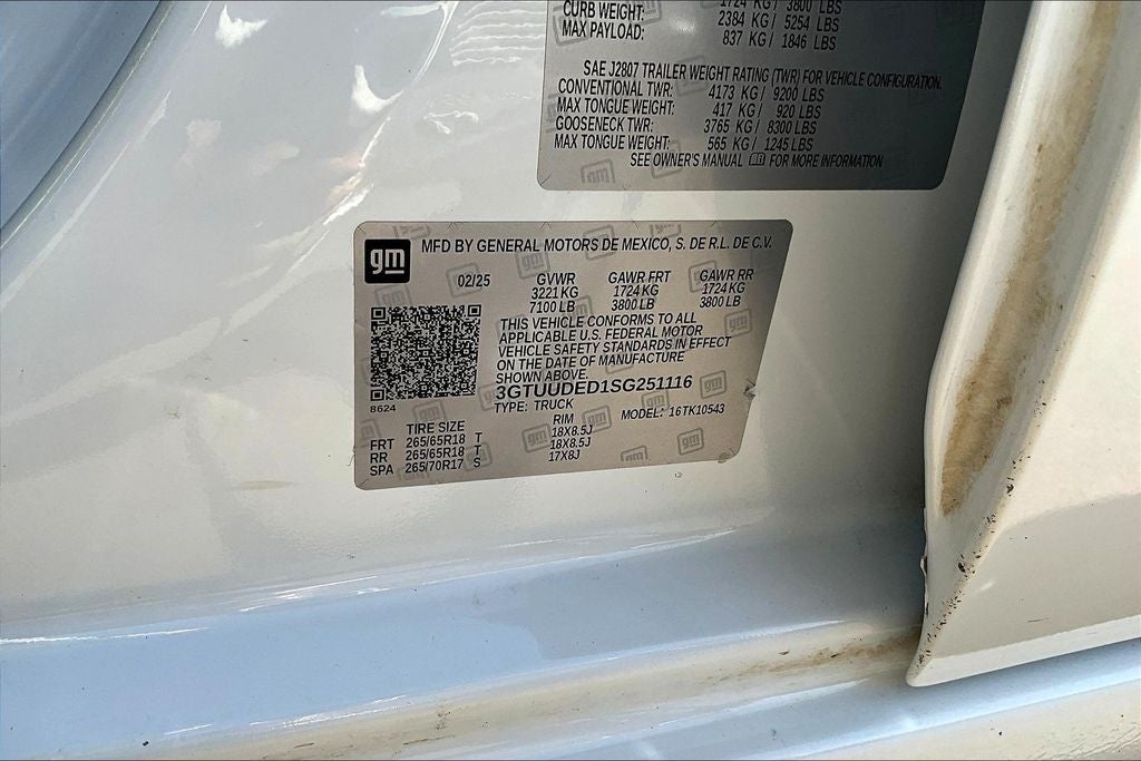 2025 GMC Sierra 1500 SLT