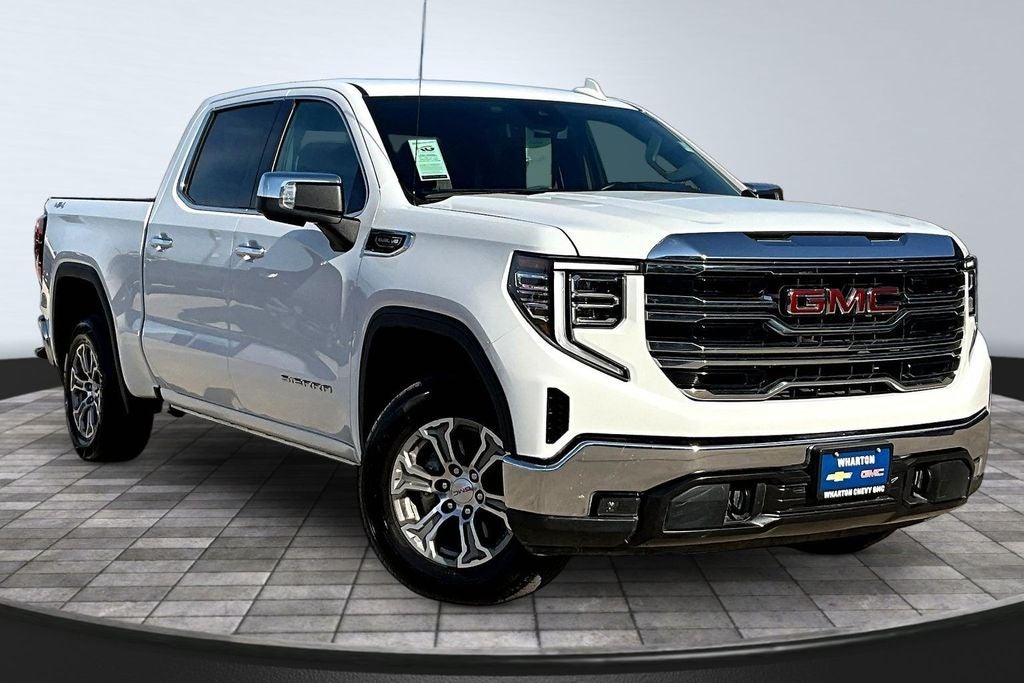 2025 GMC Sierra 1500 SLT