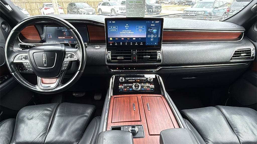 2023 Lincoln Navigator L Reserve