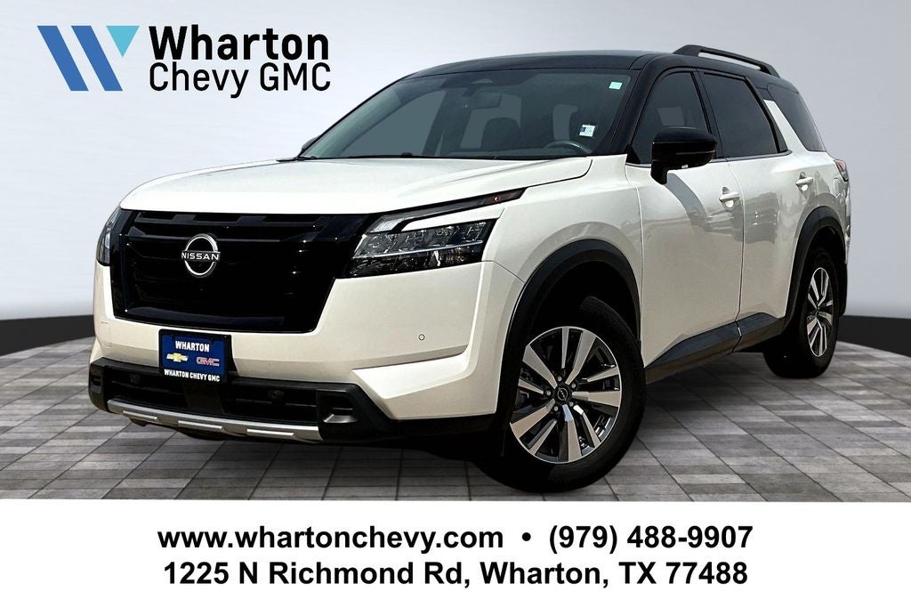 2024 Nissan Pathfinder SL