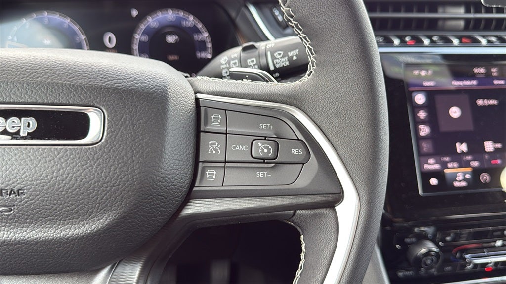 2025 Jeep Grand Cherokee Laredo X