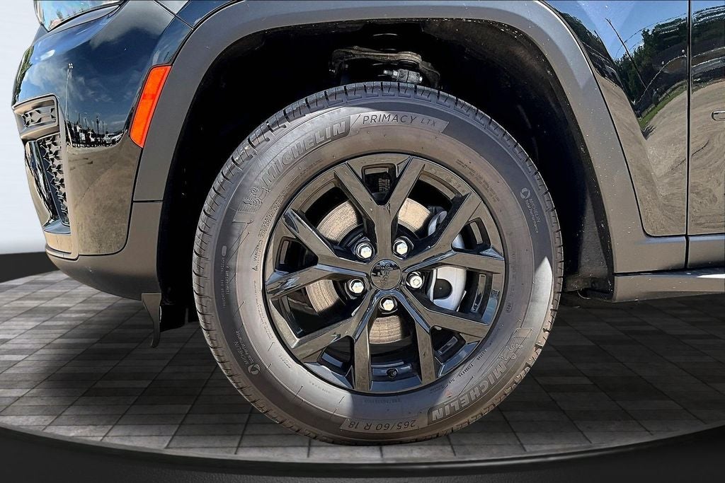 2026 Jeep Grand Cherokee Altitude