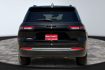 2026 Jeep Grand Cherokee Altitude