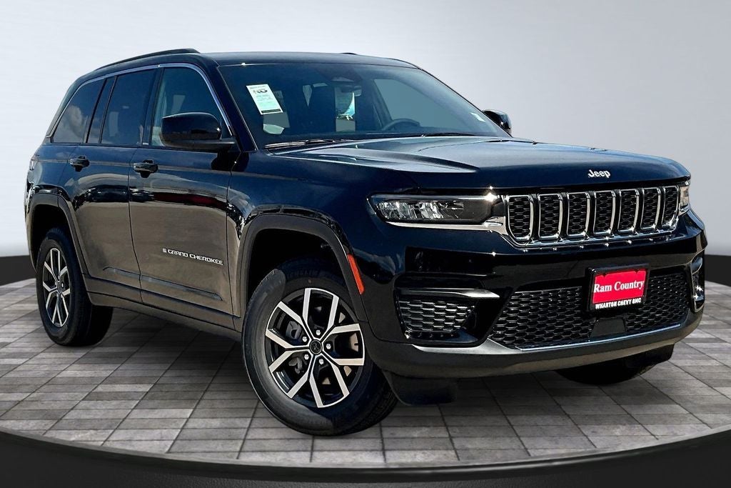 2027 Jeep Grand Cherokee Laredo X