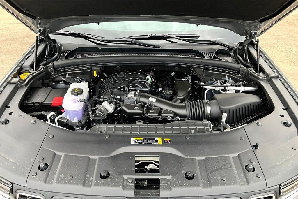 2027 Jeep Grand Cherokee Laredo