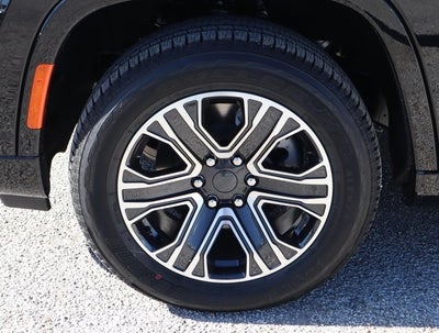 2024 Jeep Wagoneer Base