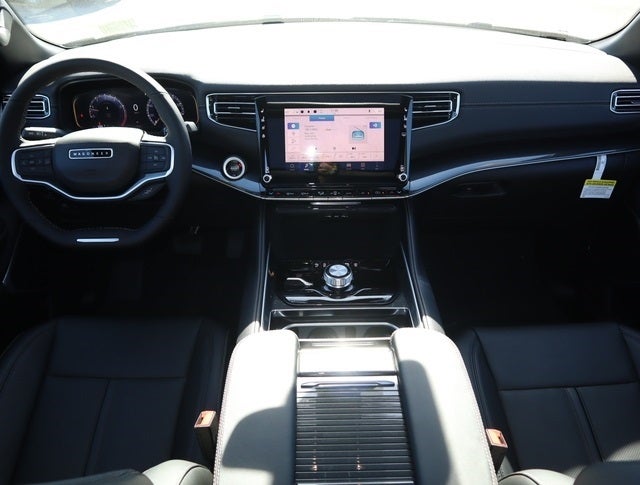 2024 Jeep Wagoneer Base