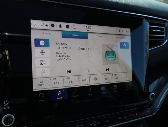 2024 Jeep Wagoneer Base