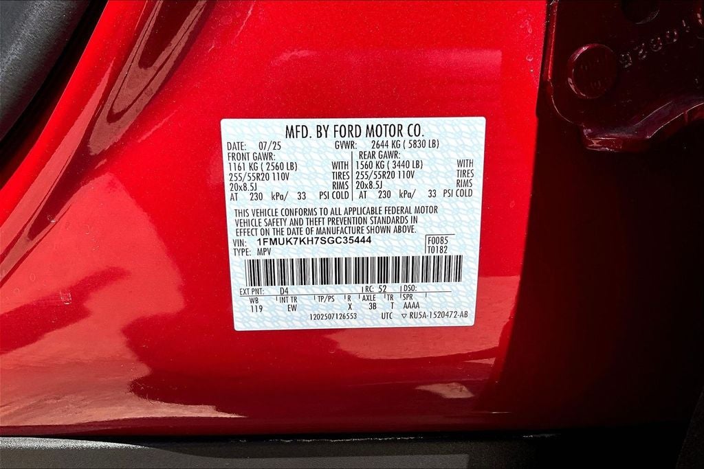 2025 Ford Explorer ST-Line