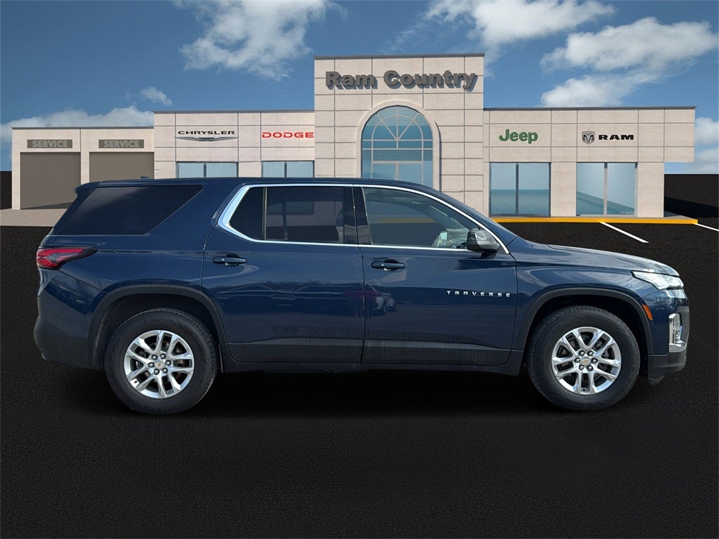2022 Chevrolet Traverse LS