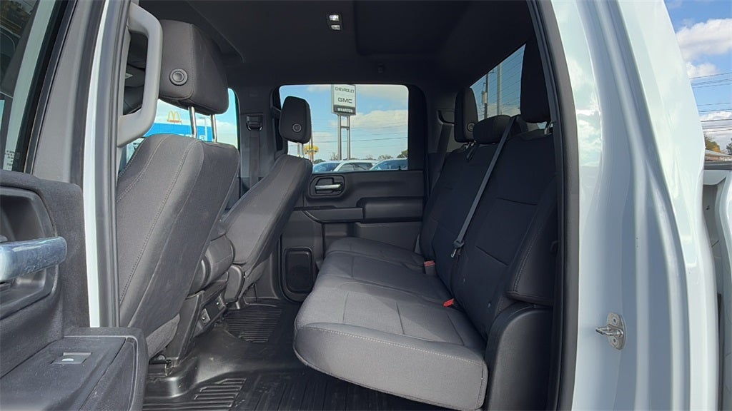 2024 GMC Sierra 2500HD Pro