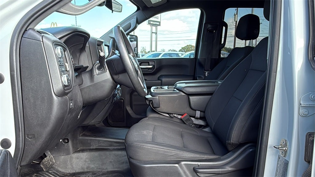 2024 GMC Sierra 2500HD Pro