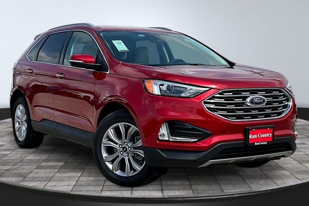 2024 Ford Edge Titanium