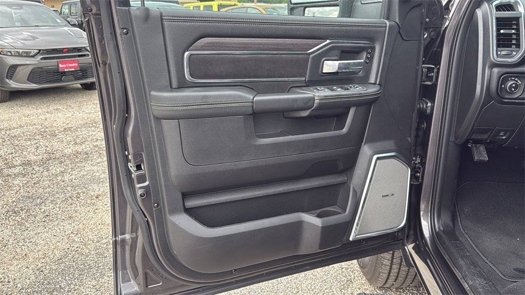 2025 RAM 2500 Laramie