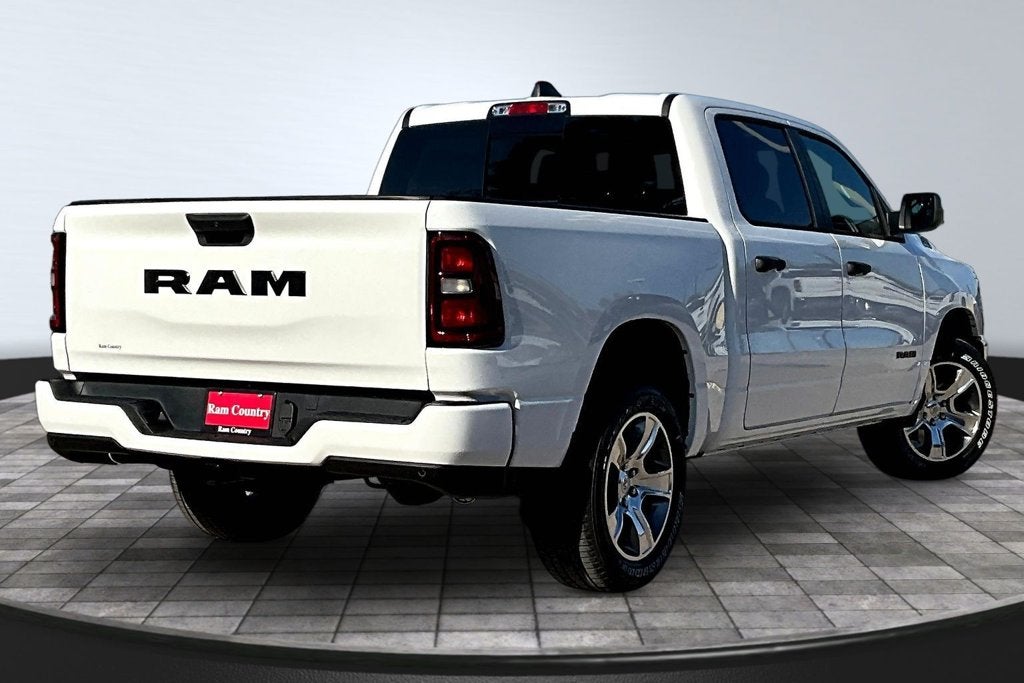 2027 RAM 1500 Express
