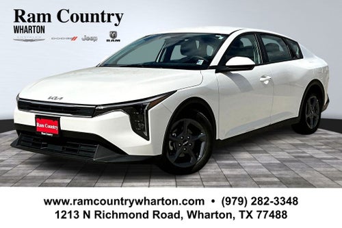 2025 Kia K4 LXS