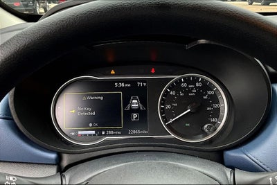 2025 Nissan Versa 1.6 SV