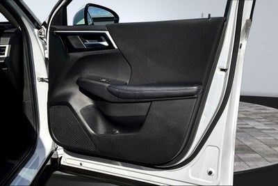 2024 Mitsubishi Outlander ES