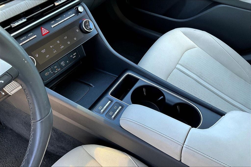 2025 Hyundai Sonata Hybrid SEL