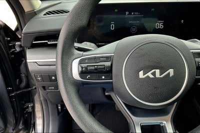 2025 Kia K5 LXS