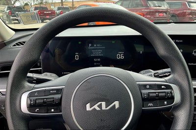 2025 Kia K5 LXS