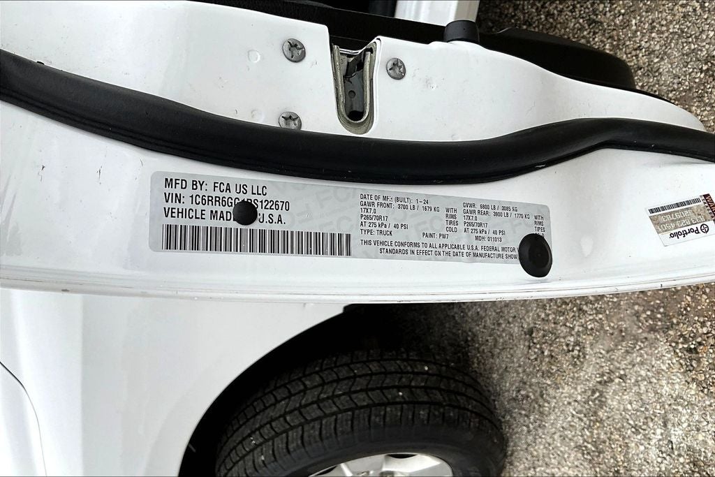 2024 RAM 1500 Classic SLT