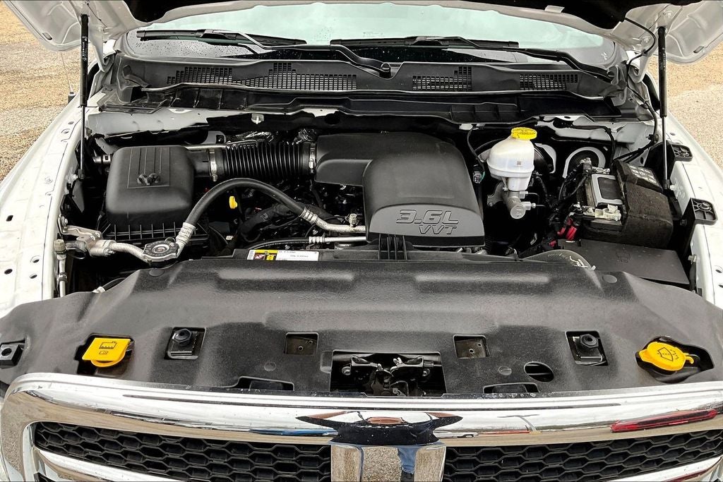 2024 RAM 1500 Classic SLT