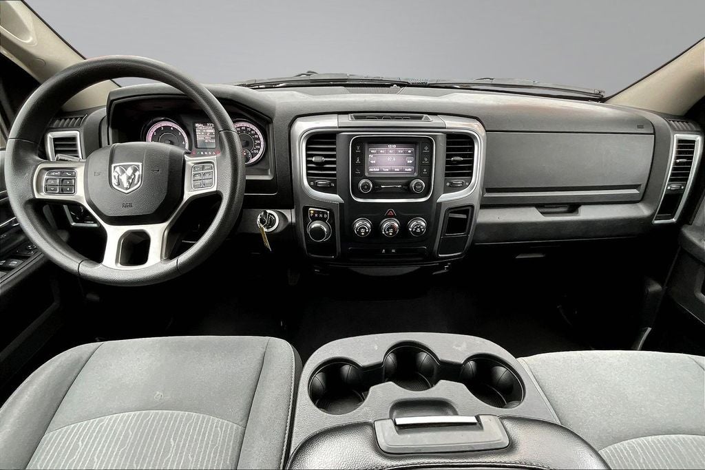 2024 RAM 1500 Classic SLT