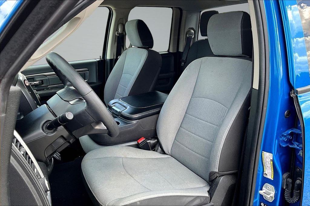 2024 RAM 1500 Classic SLT