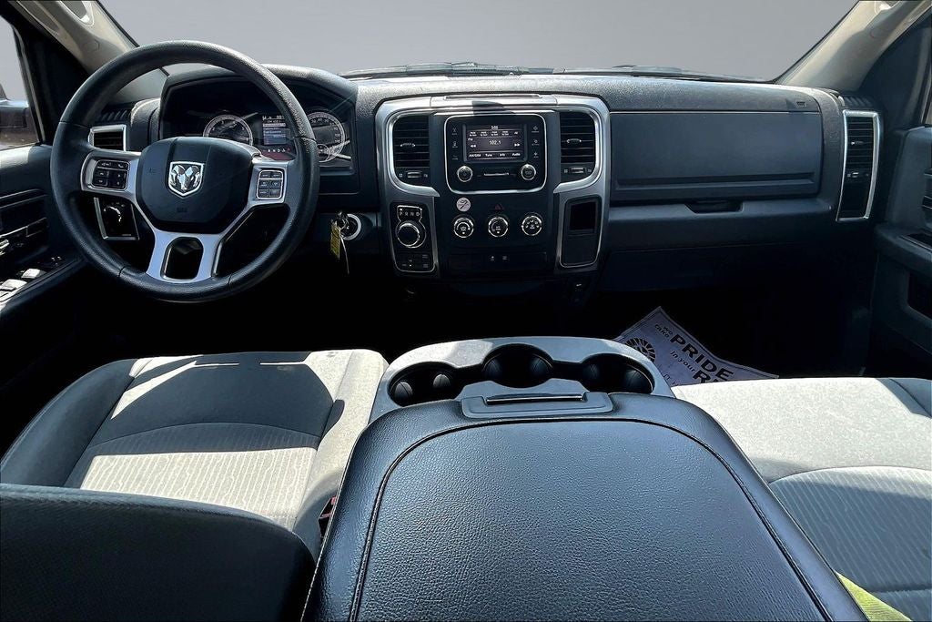 2024 RAM 1500 Classic SLT
