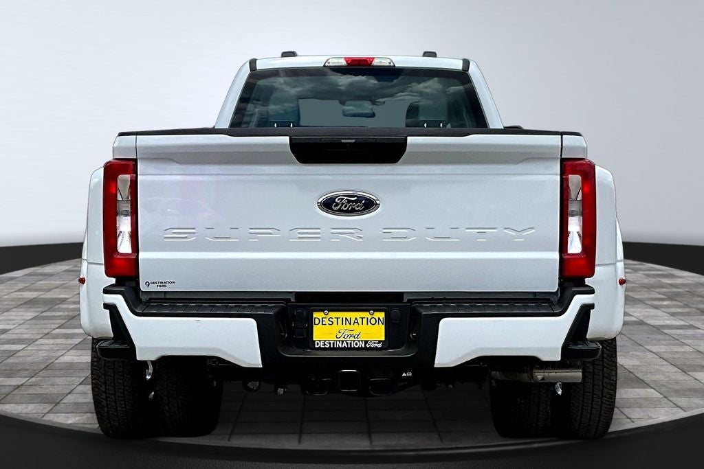 2026 Ford F-350SD XL DRW