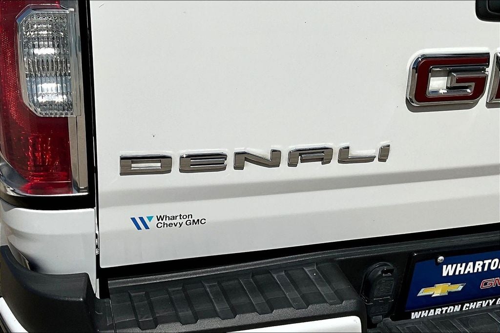 2022 GMC Canyon Denali