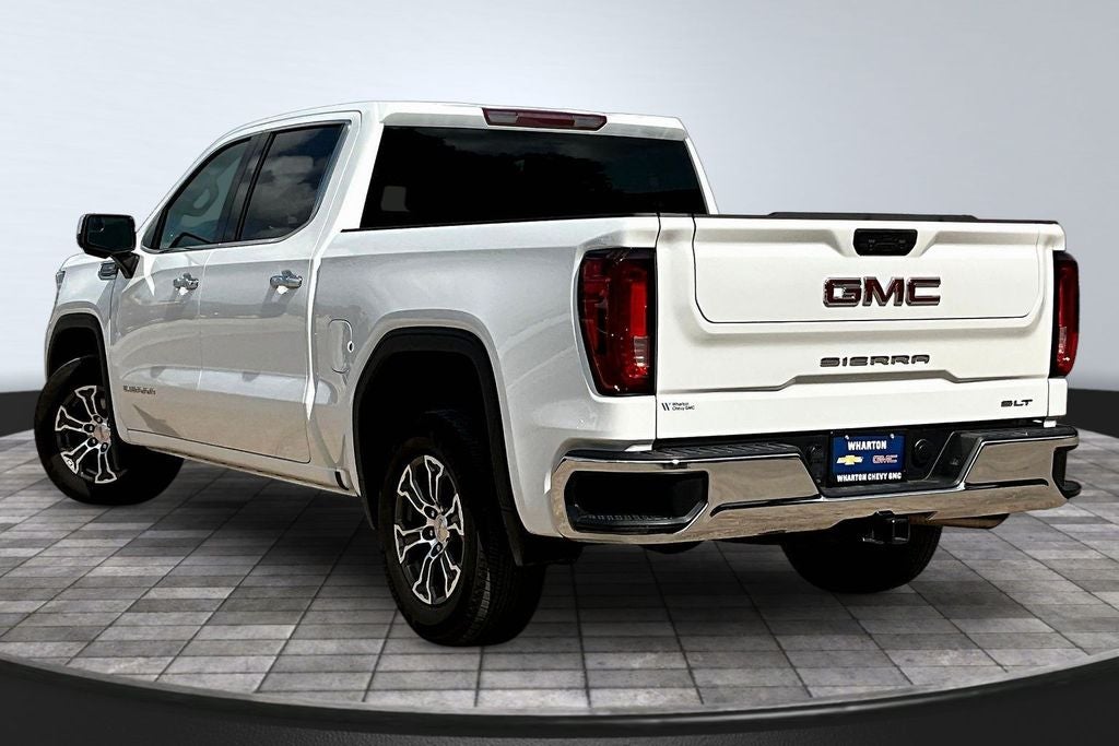 2025 GMC Sierra 1500 SLT