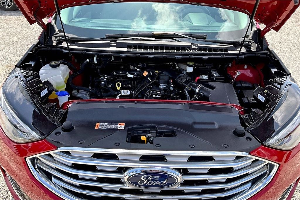 2024 Ford Edge Titanium