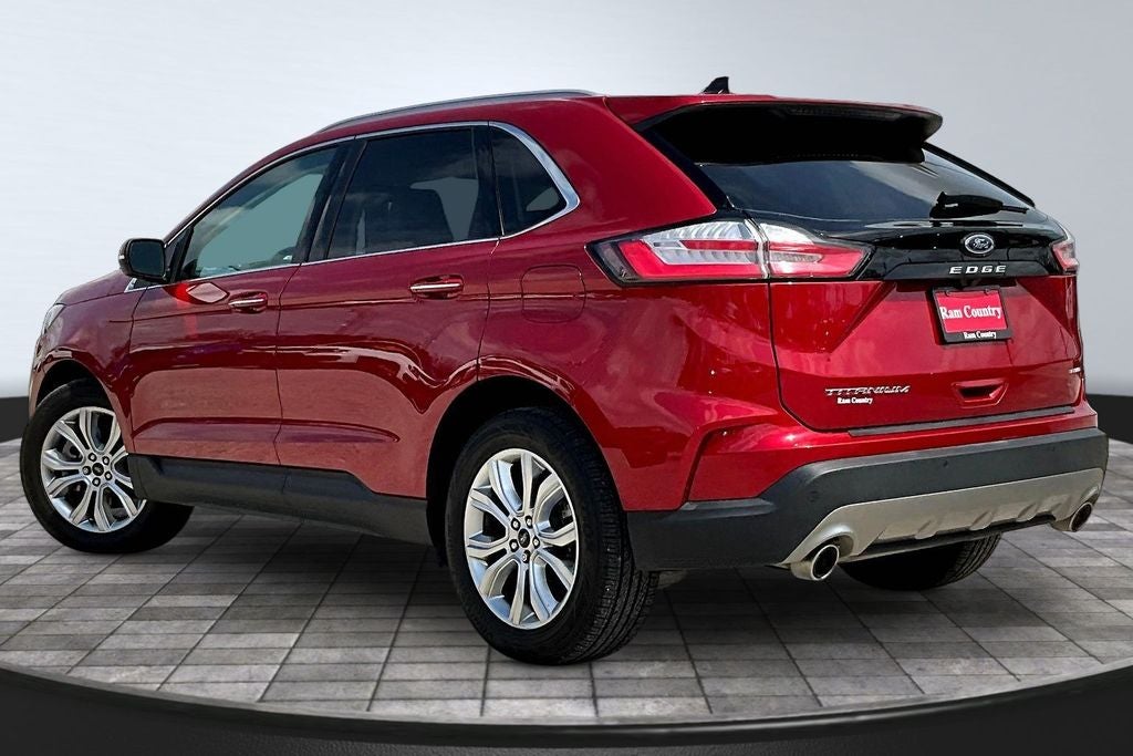 2024 Ford Edge Titanium