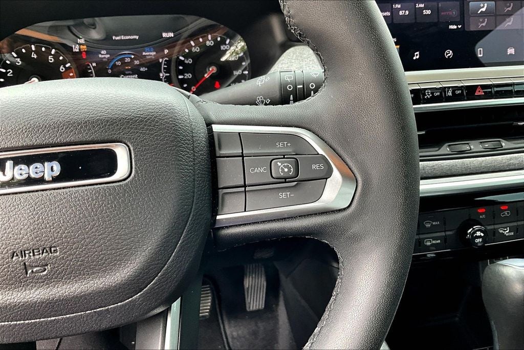 2024 Jeep Compass Latitude Lux