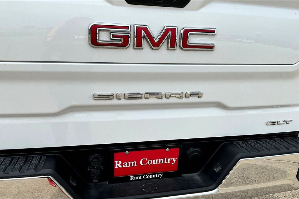 2023 GMC Sierra 1500 SLT